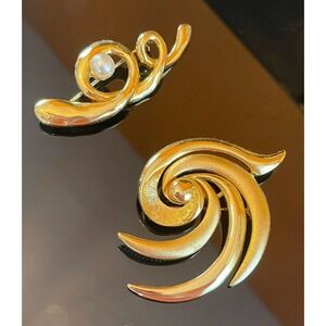 TONA Brooch Pin Set Lapel Spiral Estate Jewelry Gold Tone Vintage Pearl